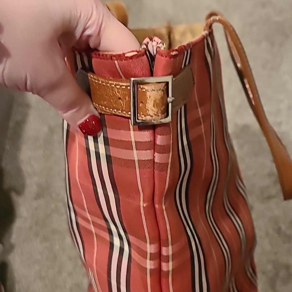 Burberry Red check tote bag - Picture 7 of 14